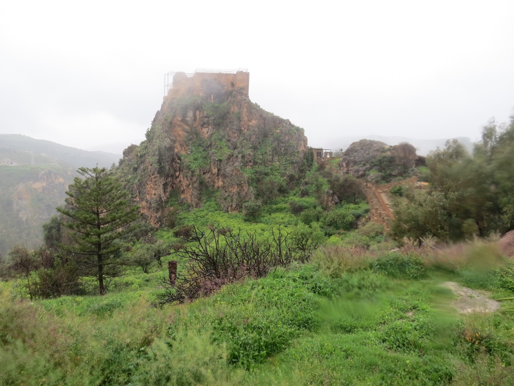 Lanjaron porte des Alpujarras Castillo arabe 