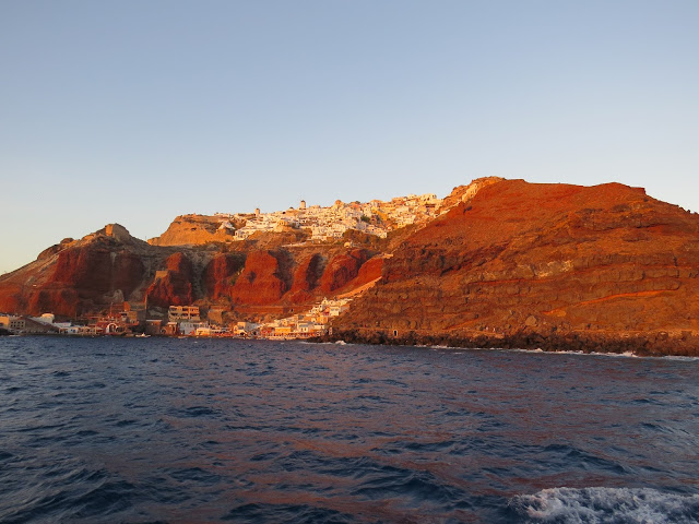 Coucher de soleil depuis mer santorin