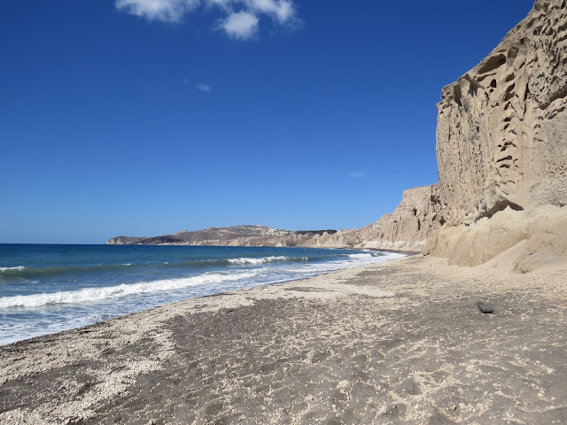 Vlychada plage nudiste santorin Cyclades