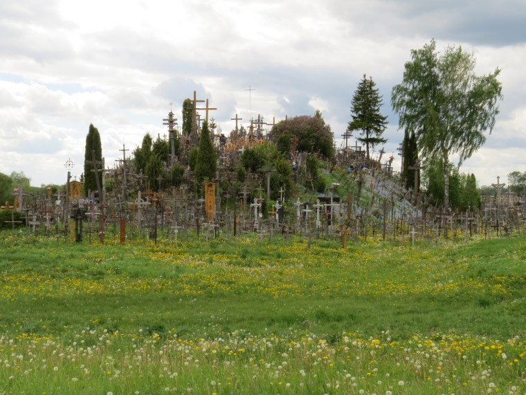 Insolite : Colline des croix