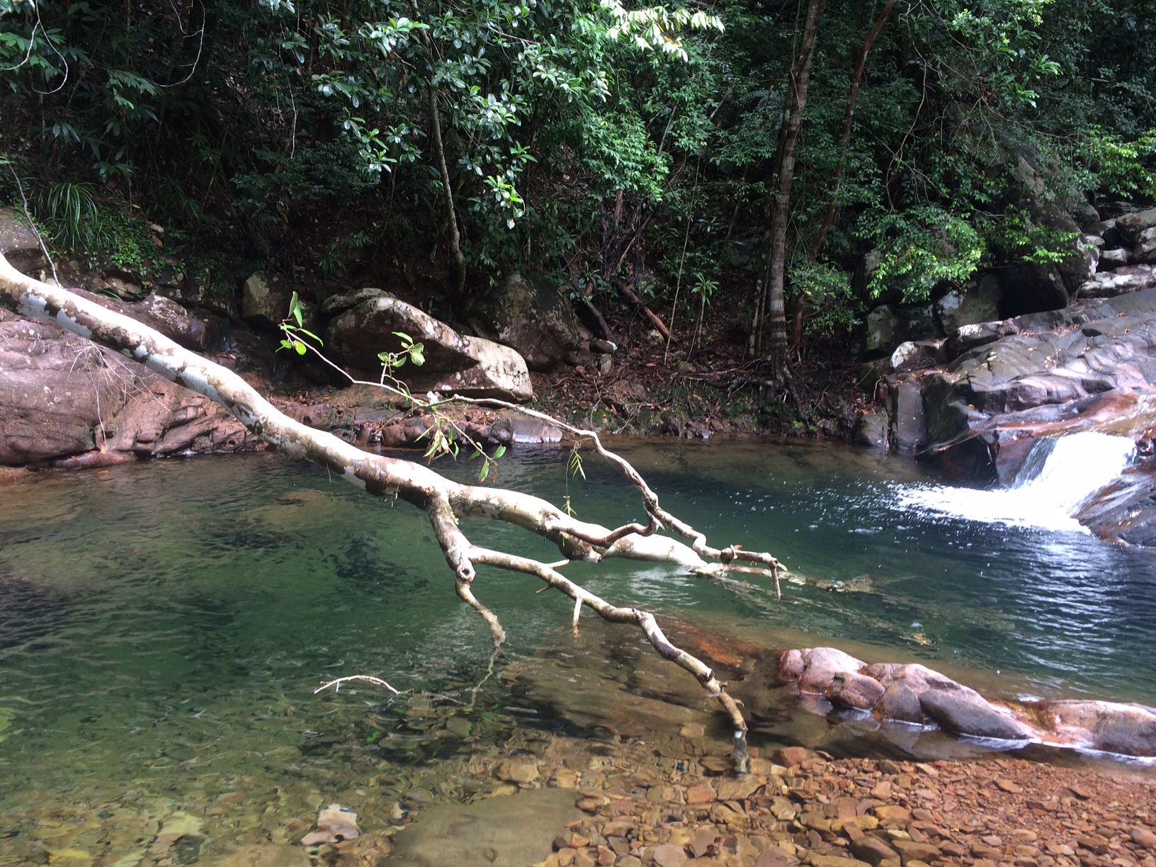 Ludu Waterfalls Kho Tarutao