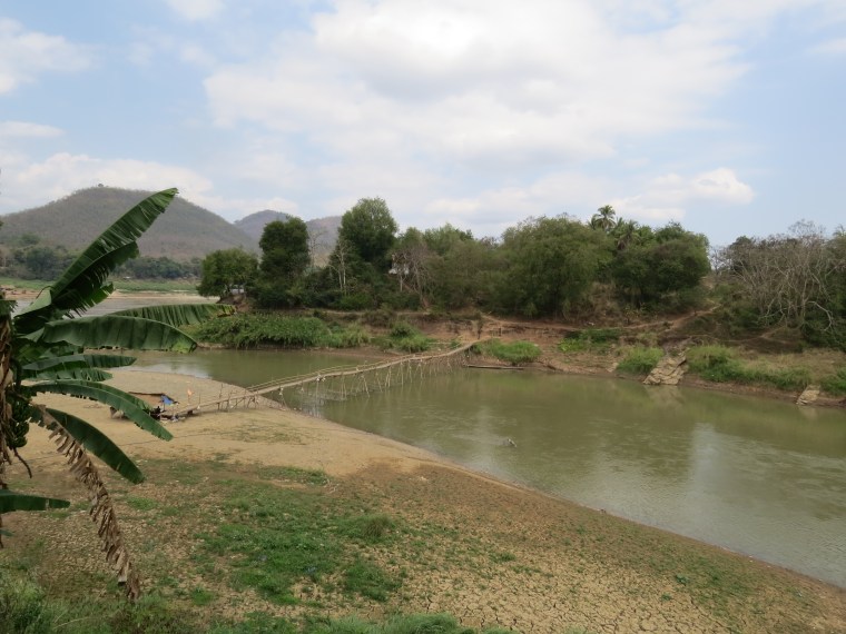 Pont en bambou Lunag Prabang