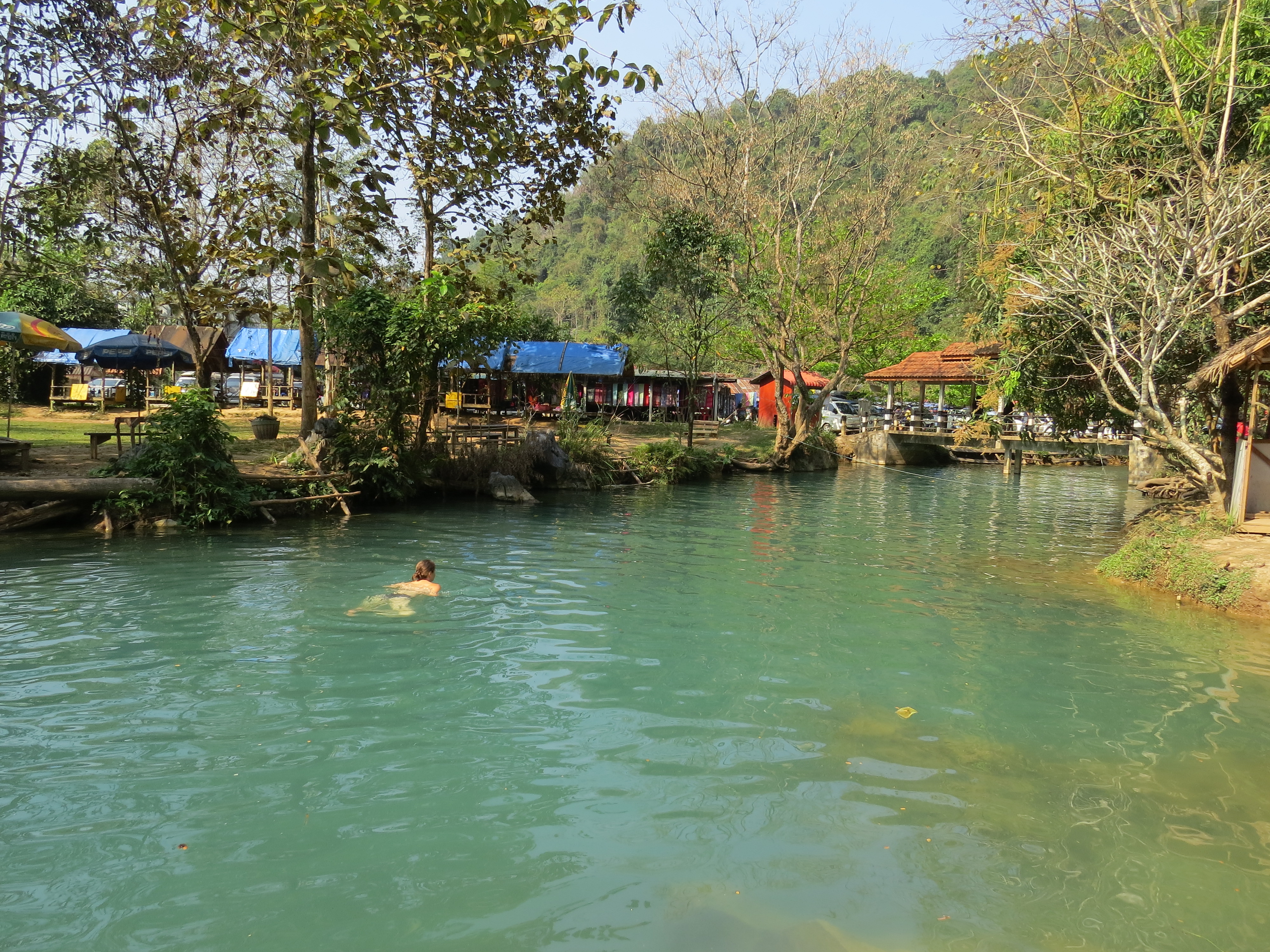 Blue lagon baignade Laos