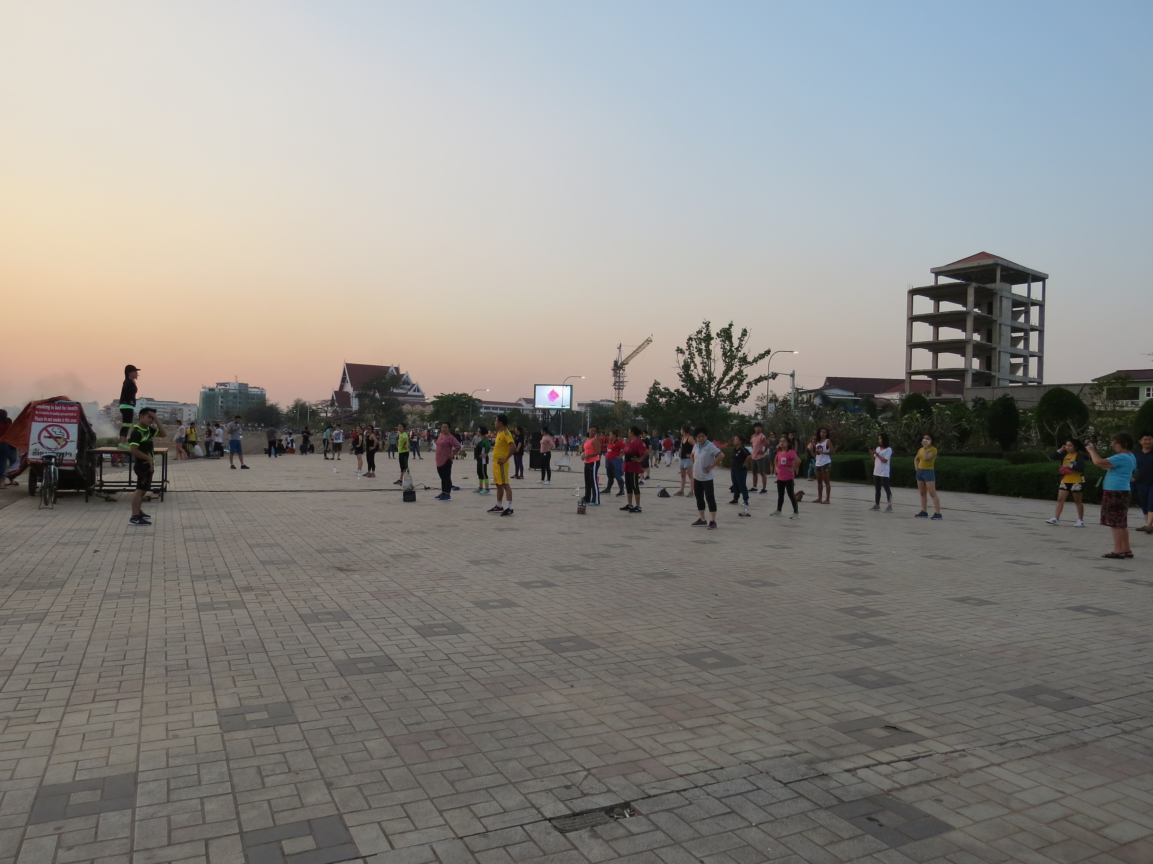 sunset mékong Vientiane