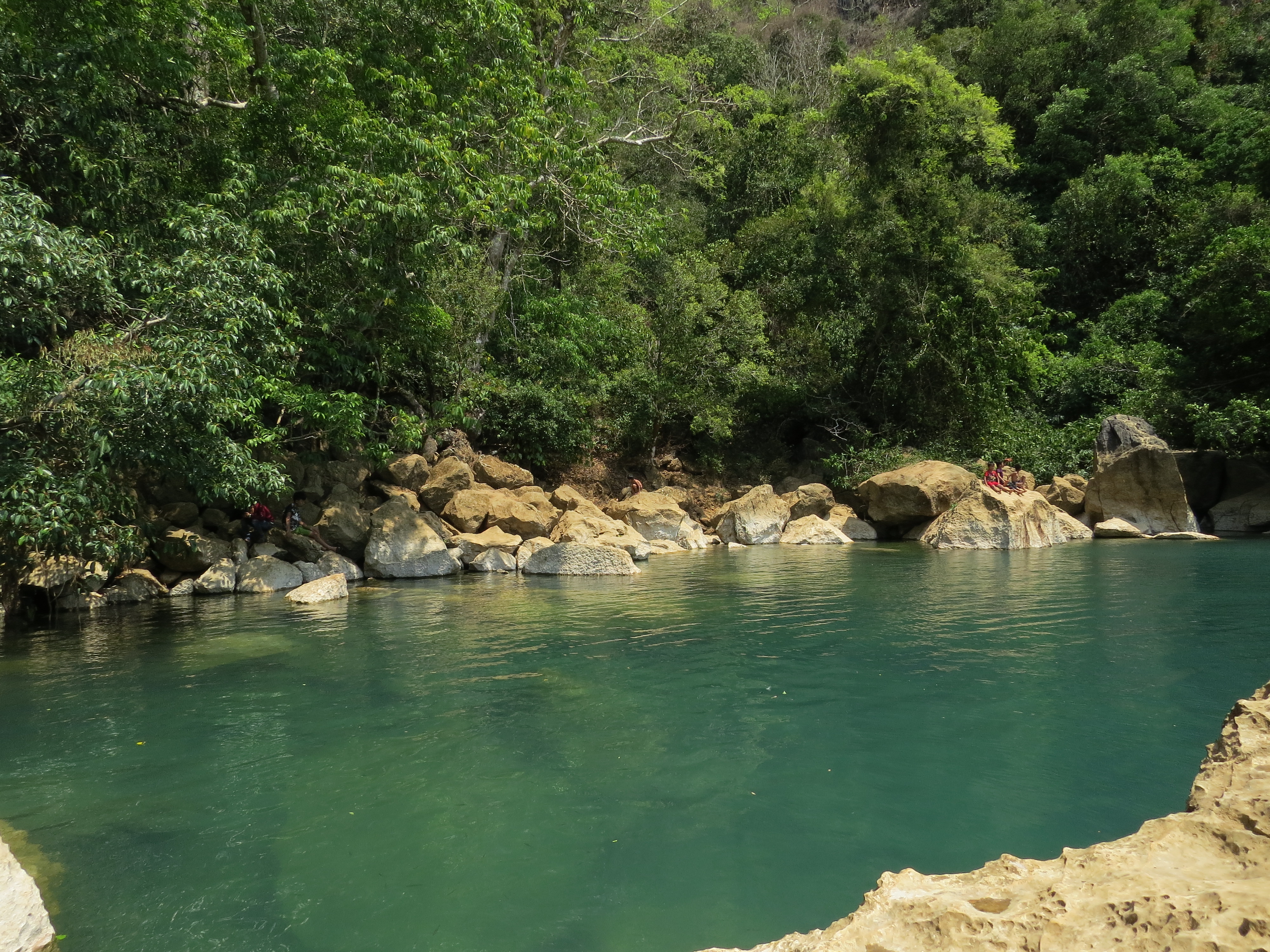 Baignade boucle de thakhek 
