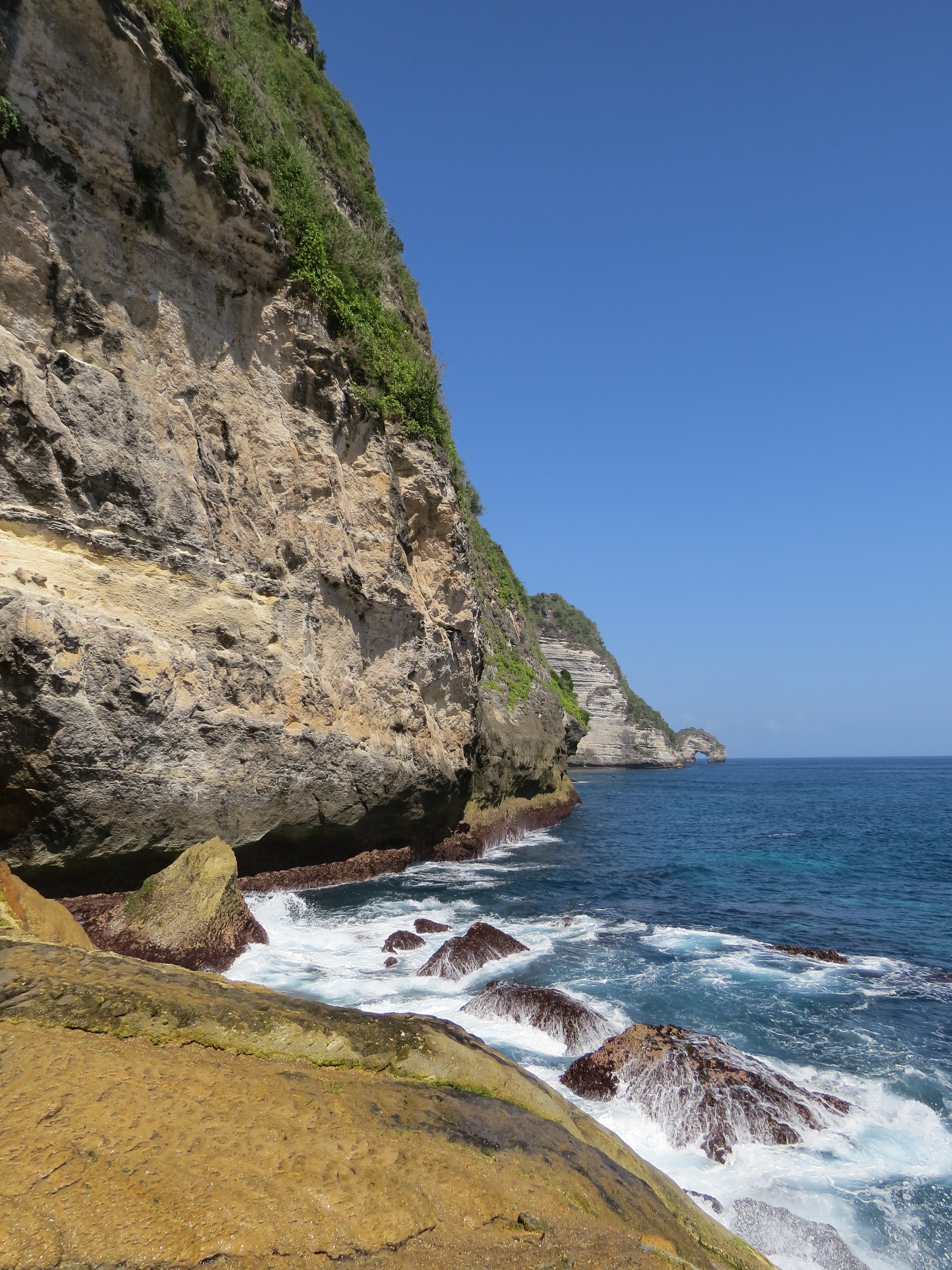Seganing Waterfalls. Nusa penida