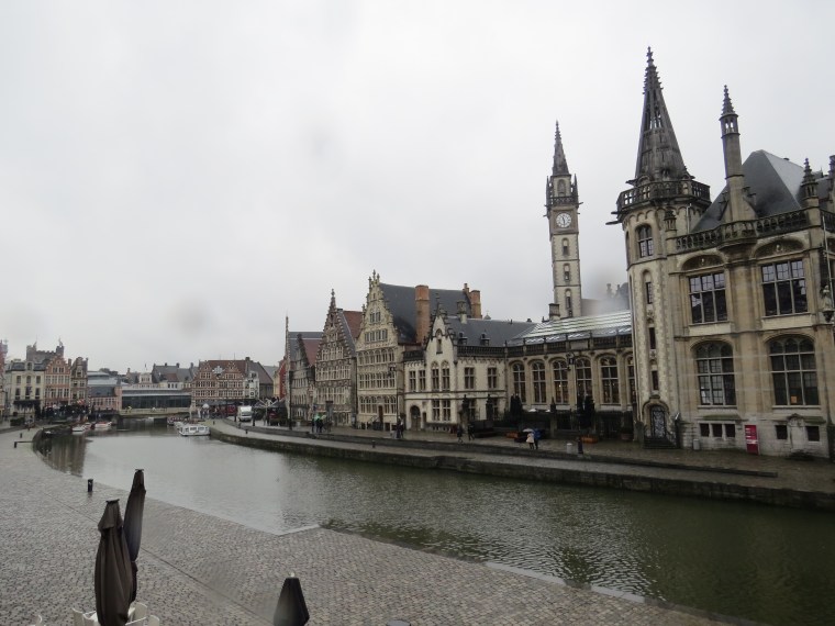 Vue sur le Grasley et ses maisons traditionnelles à Gand